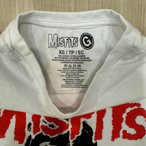 Men’s XS white misfits tshirt - Picture 2 of 5